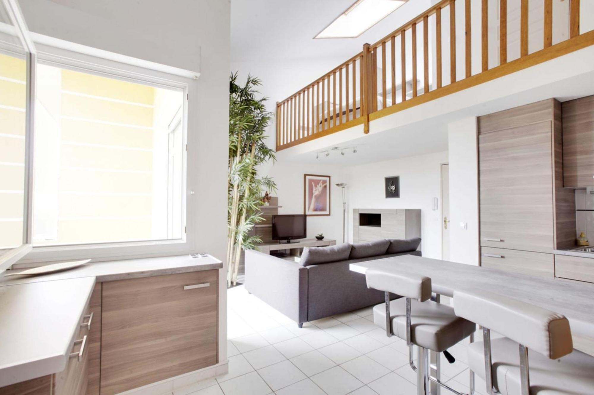 Duplex Alberti - Welkeys Lattes Εξωτερικό φωτογραφία